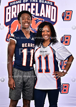 11 mom