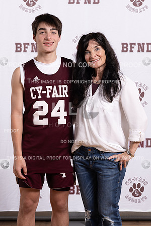 FA 24 MOM