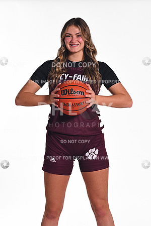 32 Anna Farrell 1