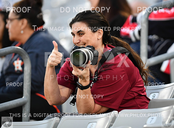 JO5_0903D