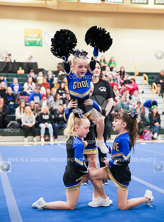 Glide Junior Cheer Rec Medium (2 of 15)