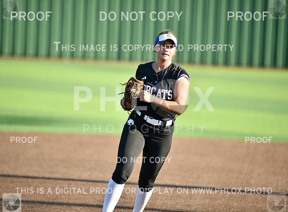 Lady Wildcats softball (16)