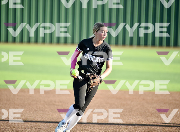 Lady Wildcats softball (18)