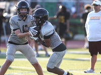Dawgs football (JV) (15 of 95)