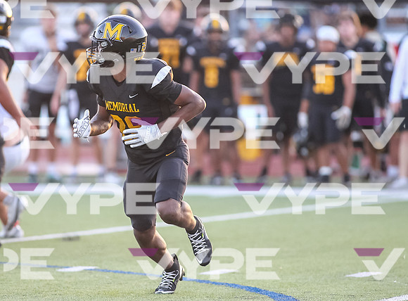 Dawgs football (Varsity) (107)