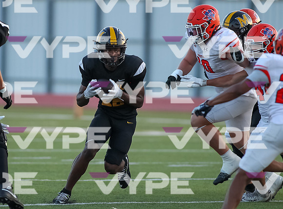 Dawgs football (Varsity) (118)
