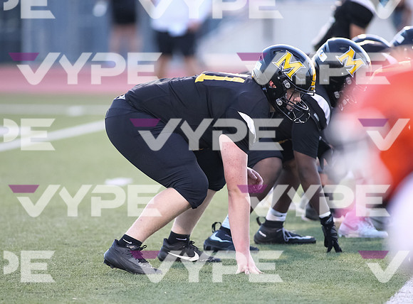 Dawgs football (Varsity) (157)