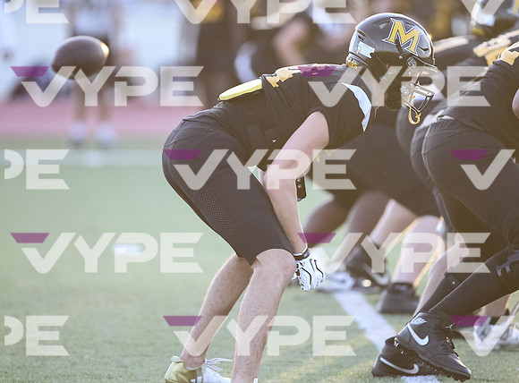 Dawgs football (Varsity) (164)