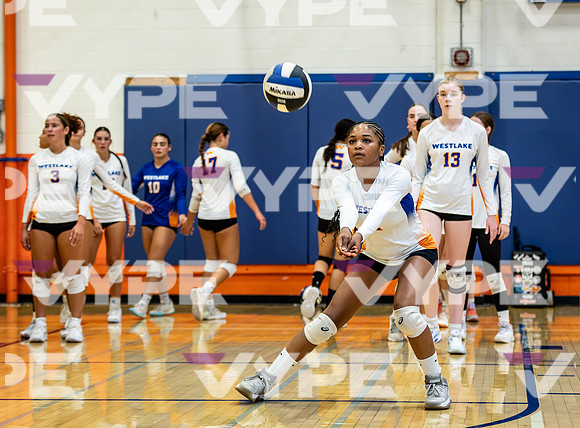 Westlake vs Moorpark Girls Varsity High School Volleyball-0006