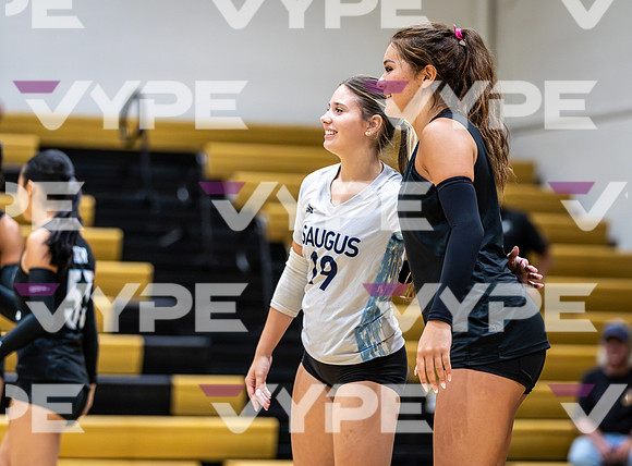 Oak Park vs Saugus Girls Varsity High School Volleyball-0008