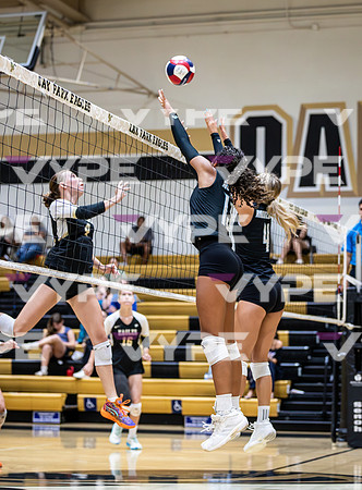 Oak Park vs Saugus Girls Varsity High School Volleyball-0060
