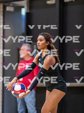 Oak Park vs Saugus Girls Varsity High School Volleyball-0029