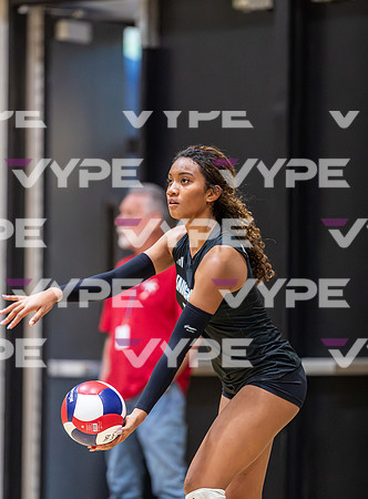 Oak Park vs Saugus Girls Varsity High School Volleyball-0030