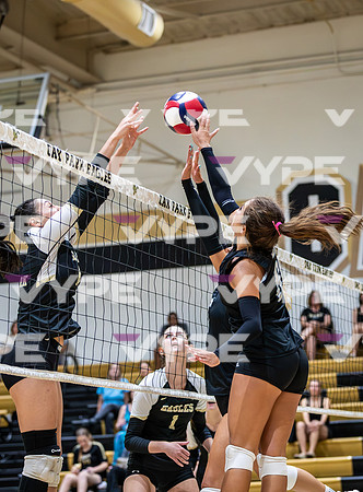 Oak Park vs Saugus Girls Varsity High School Volleyball-0013
