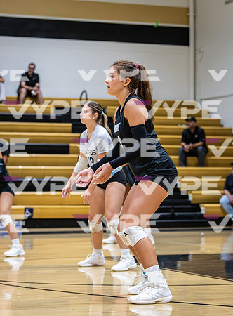 Oak Park vs Saugus Girls Varsity High School Volleyball-0010