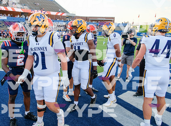 DAWGS football (40)