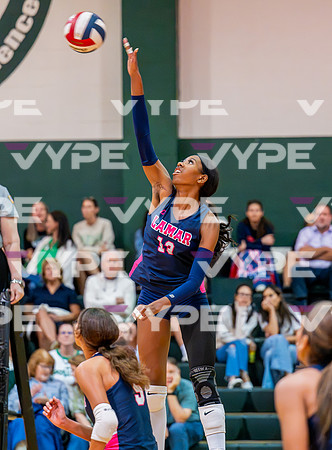 261013 Lamar vs Stratford volleyball00224
