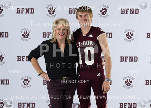 10 mom