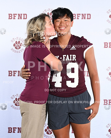 49 mom-3
