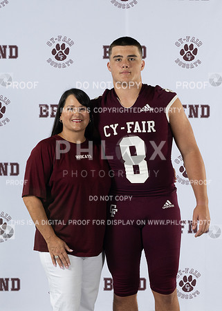 8 mom